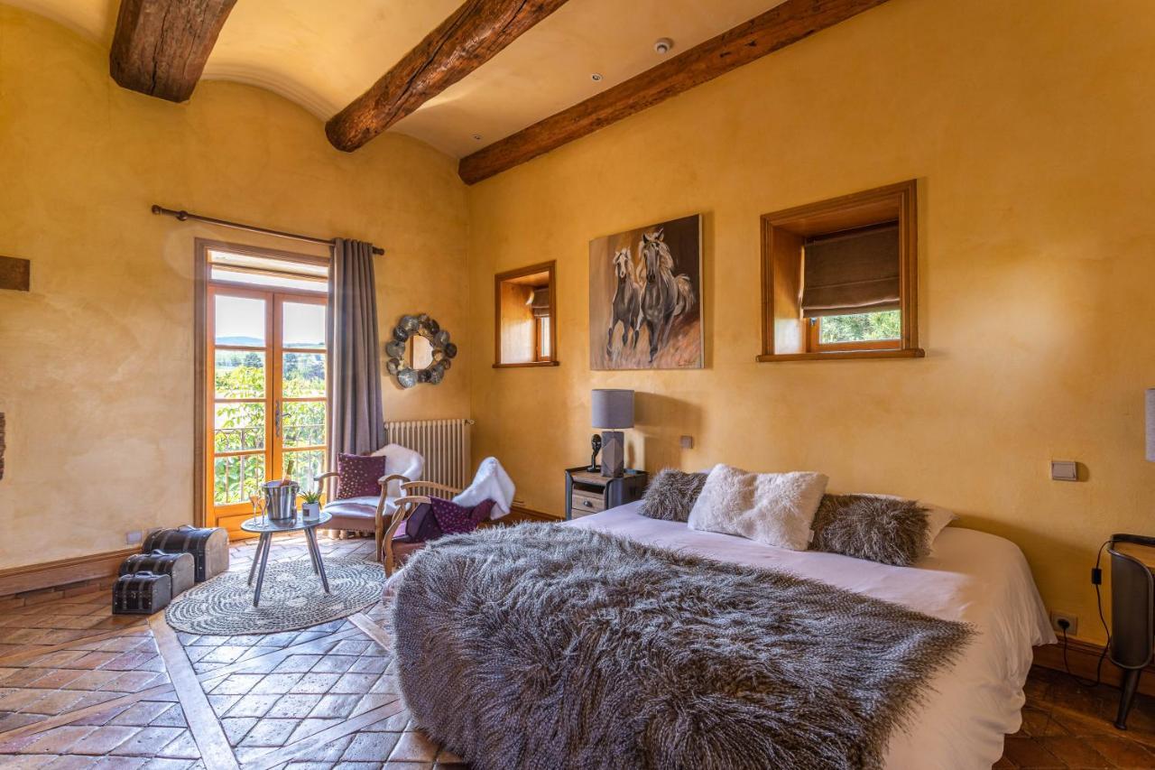 ホテル Domaine De La Ruisseliere Lacenas エクステリア 写真